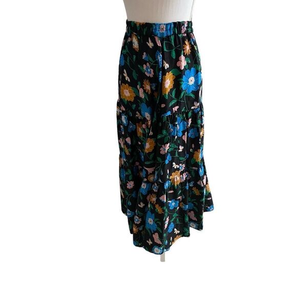 Kate Spade New York Floral Garden Skirt Size Small - Picture 5 of 7